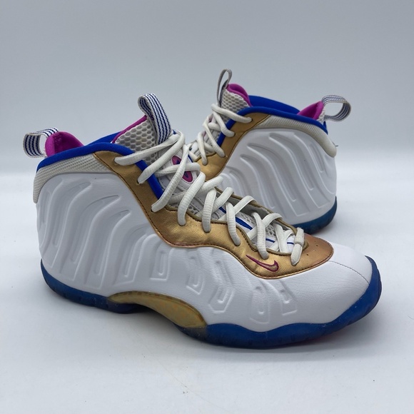 white pink blue foamposites